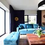 Minimal House *