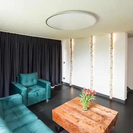 Minimal House * שצ'צ'ירק