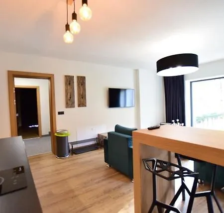 Minimal House * 什切尔克